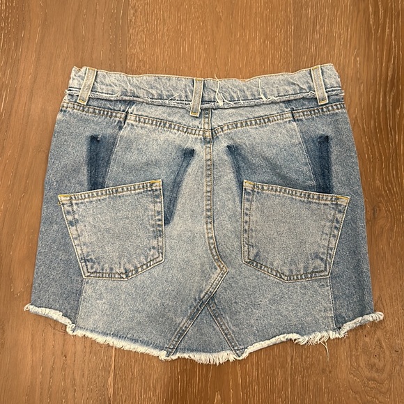reformation jean skirt size 2 - Picture 2 of 3